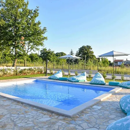 Lavandula - Matulini Villa Porec
